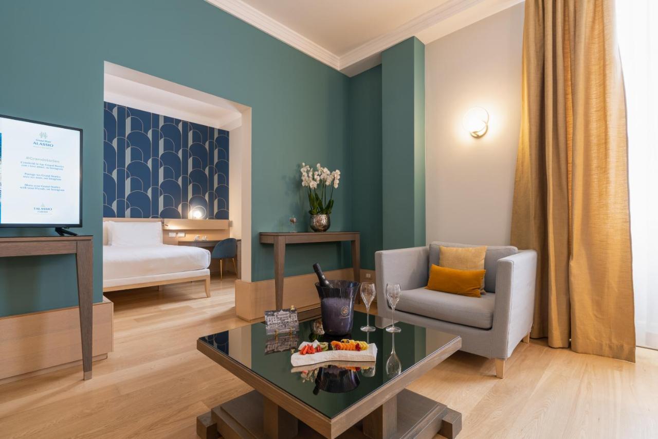 Grand Hotel Alassio Beach & Spa Resort - The Leading Hotels Of The World Екстериор снимка